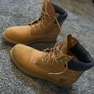 Size 8.5 Timberlands